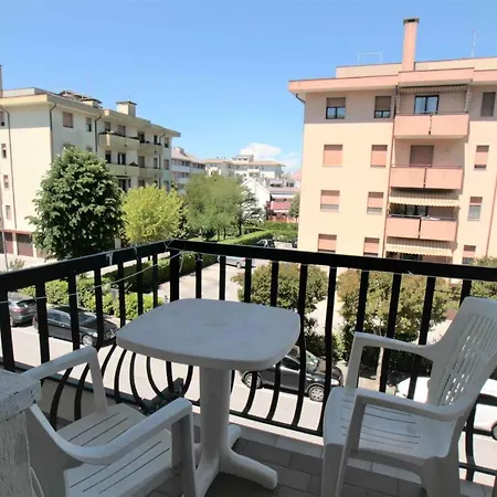 Apartment In 25174 Lido di Jesolo
